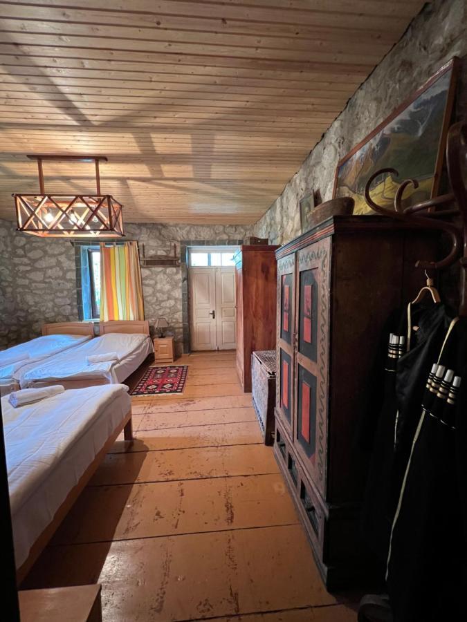 Hotel Mushkudiani Manor Mestia Esterno foto