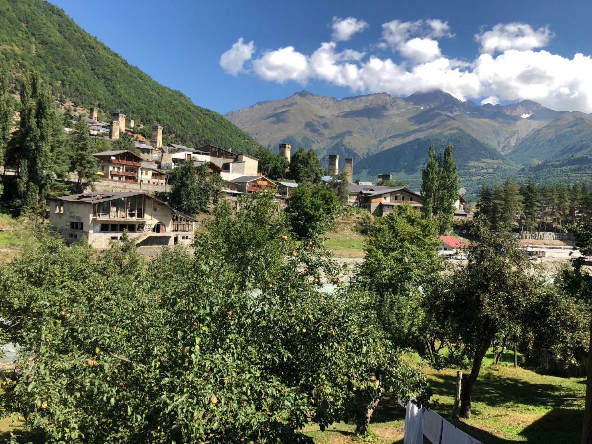 Hotel Mushkudiani Manor Mestia Esterno foto